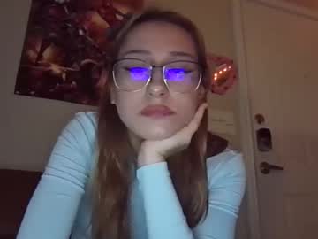 girl Sex Cams For Horny People with madiosnrios