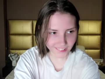girl Sex Cams For Horny People with babydoll_ginny