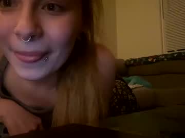 girl Sex Cams For Horny People with klevans23