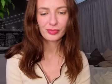 girl Sex Cams For Horny People with molly_lissa