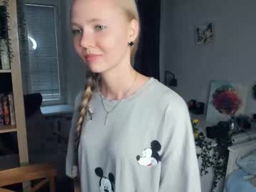 girl Sex Cams For Horny People with rave_the_love