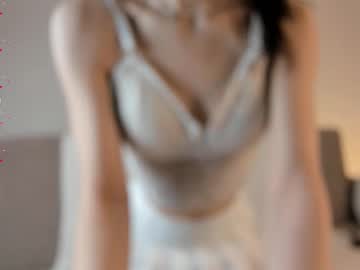 girl Sex Cams For Horny People with elwynagreaves