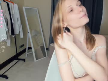 girl Sex Cams For Horny People with maidagentile