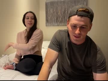 couple Sex Cams For Horny People with lonewolfffy