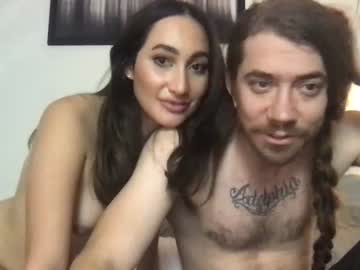 couple Sex Cams For Horny People with magiccarpetride69