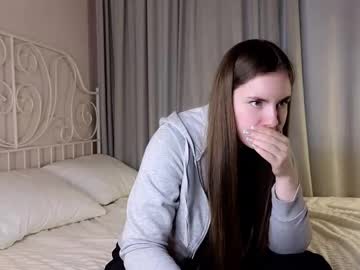 girl Sex Cams For Horny People with on_the_soft_pillow