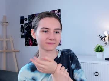 girl Sex Cams For Horny People with approche_toi_petite