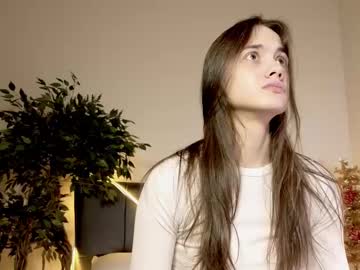 girl Sex Cams For Horny People with moonlight_ley