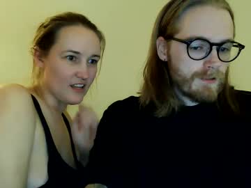 couple Sex Cams For Horny People with blondeedisaster