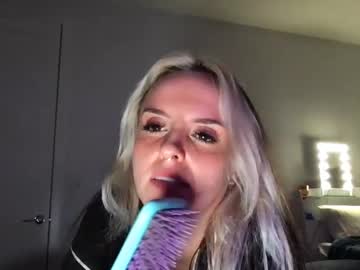 girl Sex Cams For Horny People with chandraxo