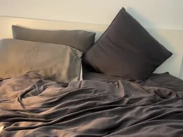girl Sex Cams For Horny People with emillyyyx