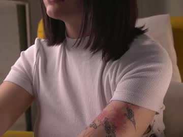 girl Sex Cams For Horny People with petraharn