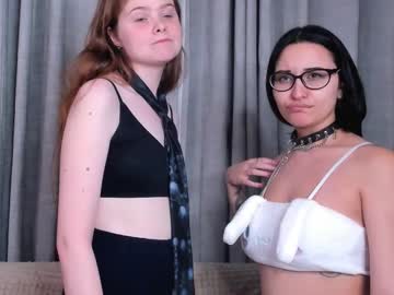 couple Sex Cams For Horny People with earleneclarkston